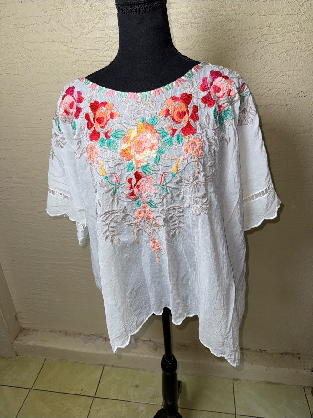 Johnny Was Boho Cottagecore Floral Embroidered Cupra Peasant Top 2XL - Picture 3 of 11